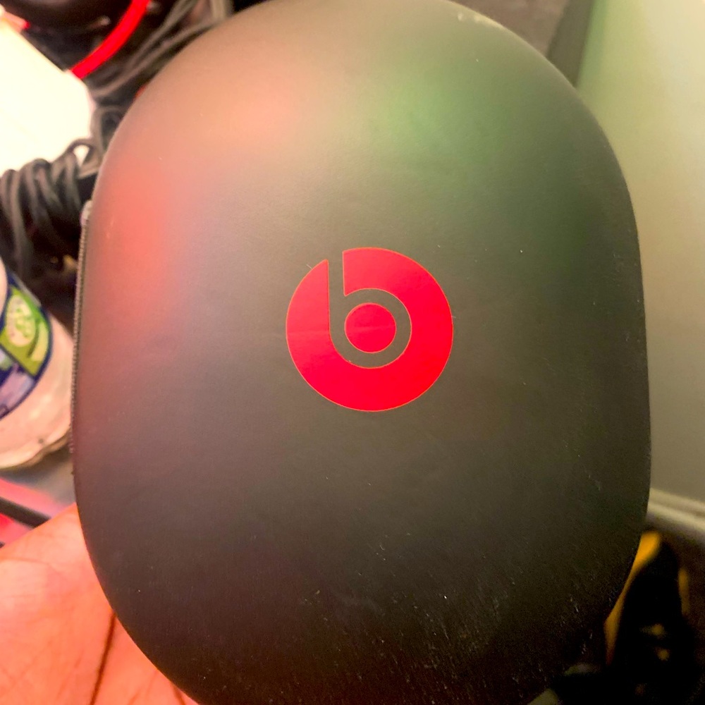 Wireless Studio Beats Headphones